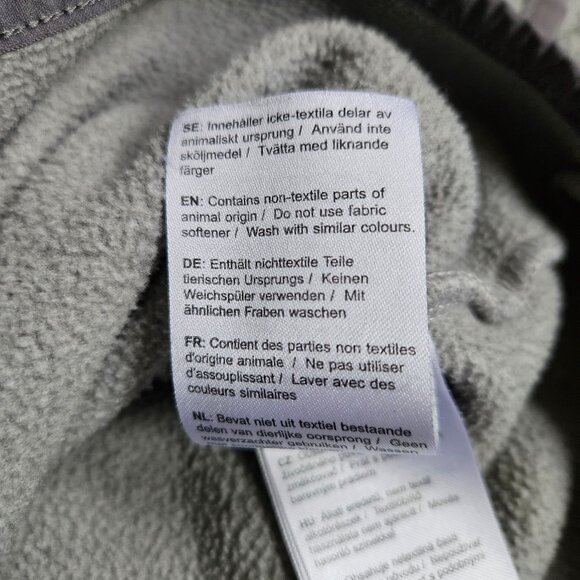 Fjall Raven Men's XL Gray 1/4 Snap Button Ovik Fleece Sweater 81469 Gorpcore - Picture 13 of 14